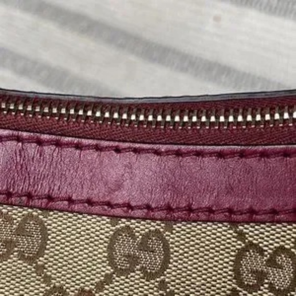 VINTAGE GUCCI mayfair mini accessory pouch hand/shoulder bag - Picture 15 of 15